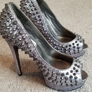 Steve Madden spiked heel